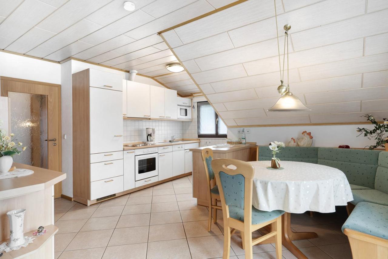 Gieringer Apartment โอแบร์ฮาร์แมร์สบาค ภายนอก รูปภาพ